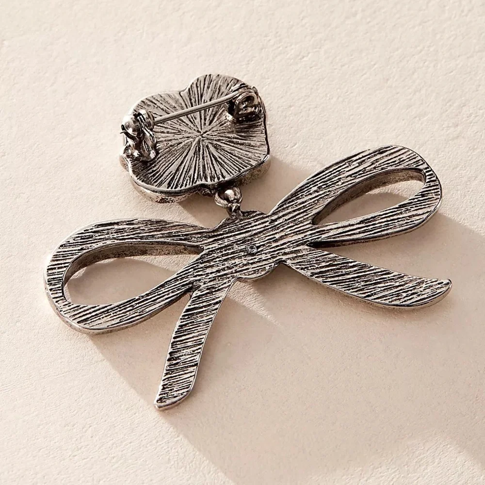 ❄️ Free People | Rosie Brooch Silver Rose